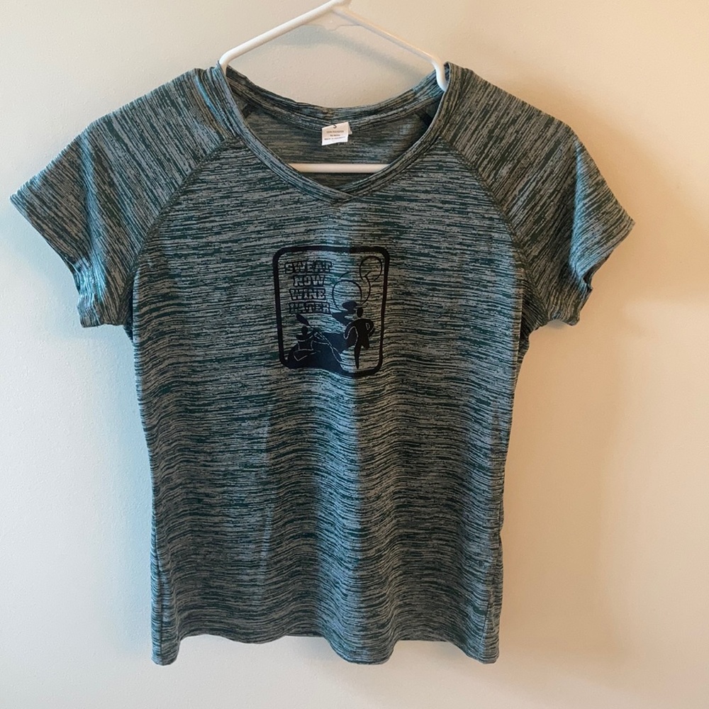💕Grey Sponsored polyester athletic shirt activewear sz small granny dry Tek